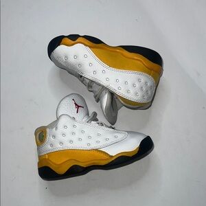 Jordan Kids Sneakers in White and Yellow